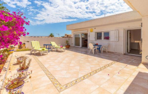 Cozy Home In Torrevieja With Wifi